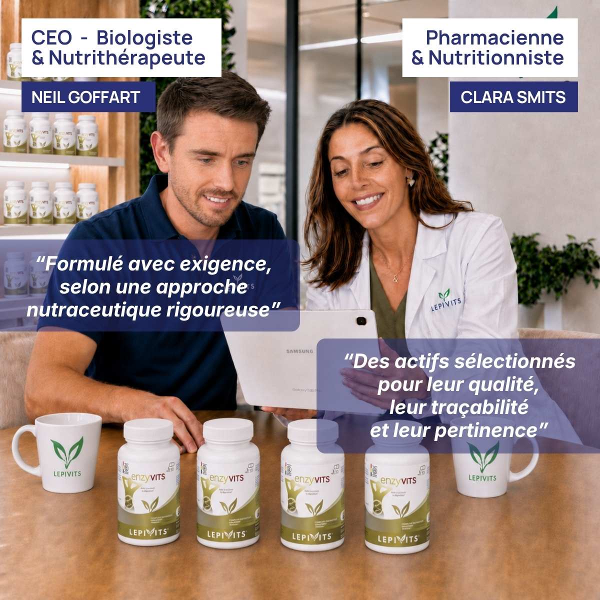 Biologiste et pharmacienne nutritionniste examinent plusieurs flacons de Enzyvits Lepivits, formule validée en laboratoire.